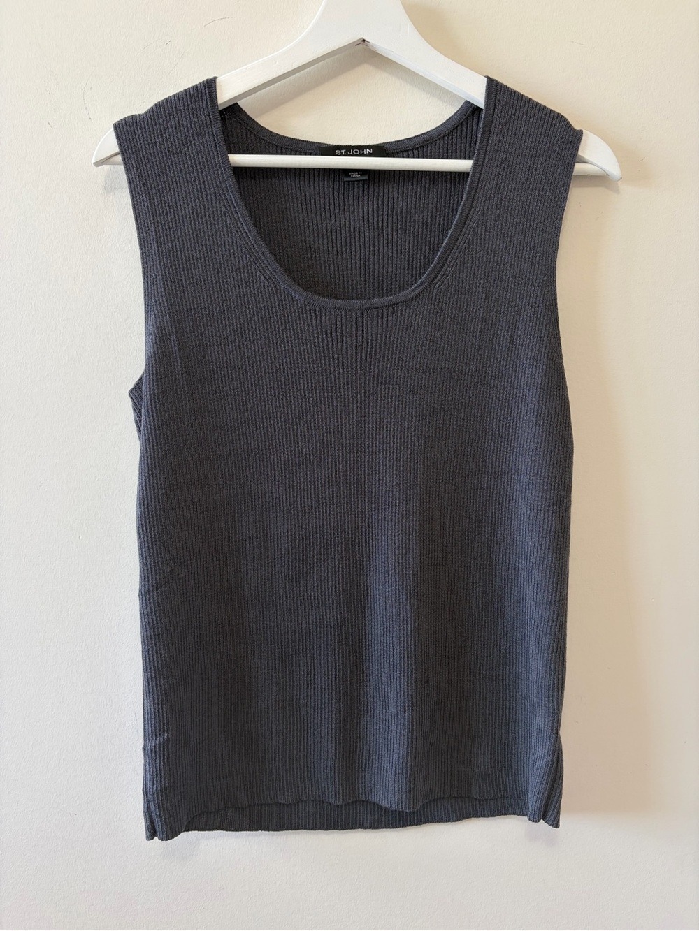 St. John Ribbed Knit Tank Wool Blend Slim Fit Sleeveless Top Size L